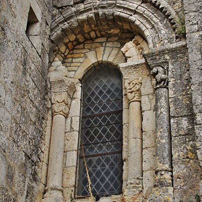 Photo de Église Saint-Laurent de Bouhet