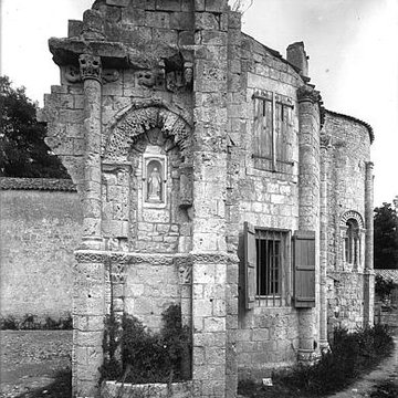 Église Saint-Laurent de Bouhet
