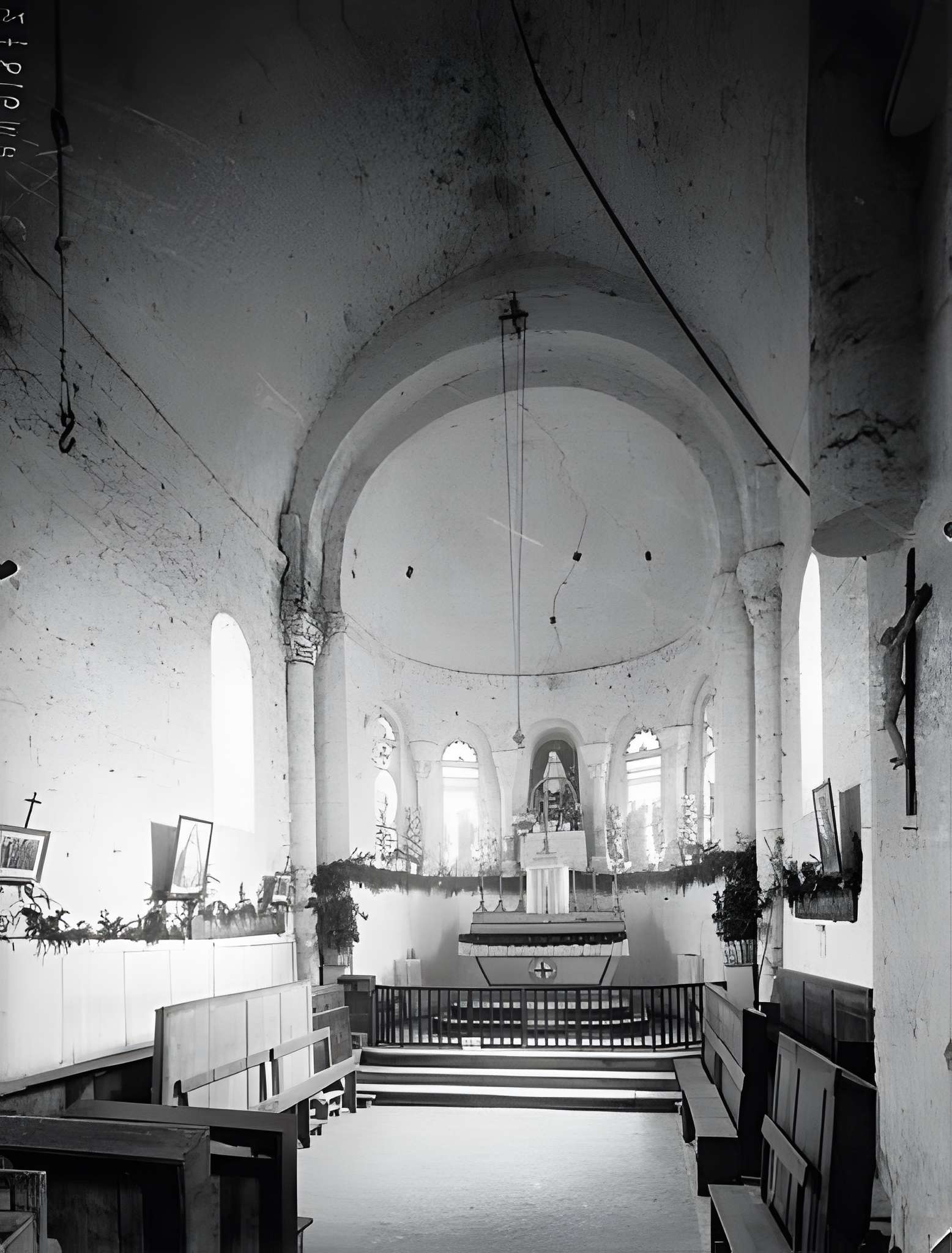 Église Saint-Laurent de Bouhet