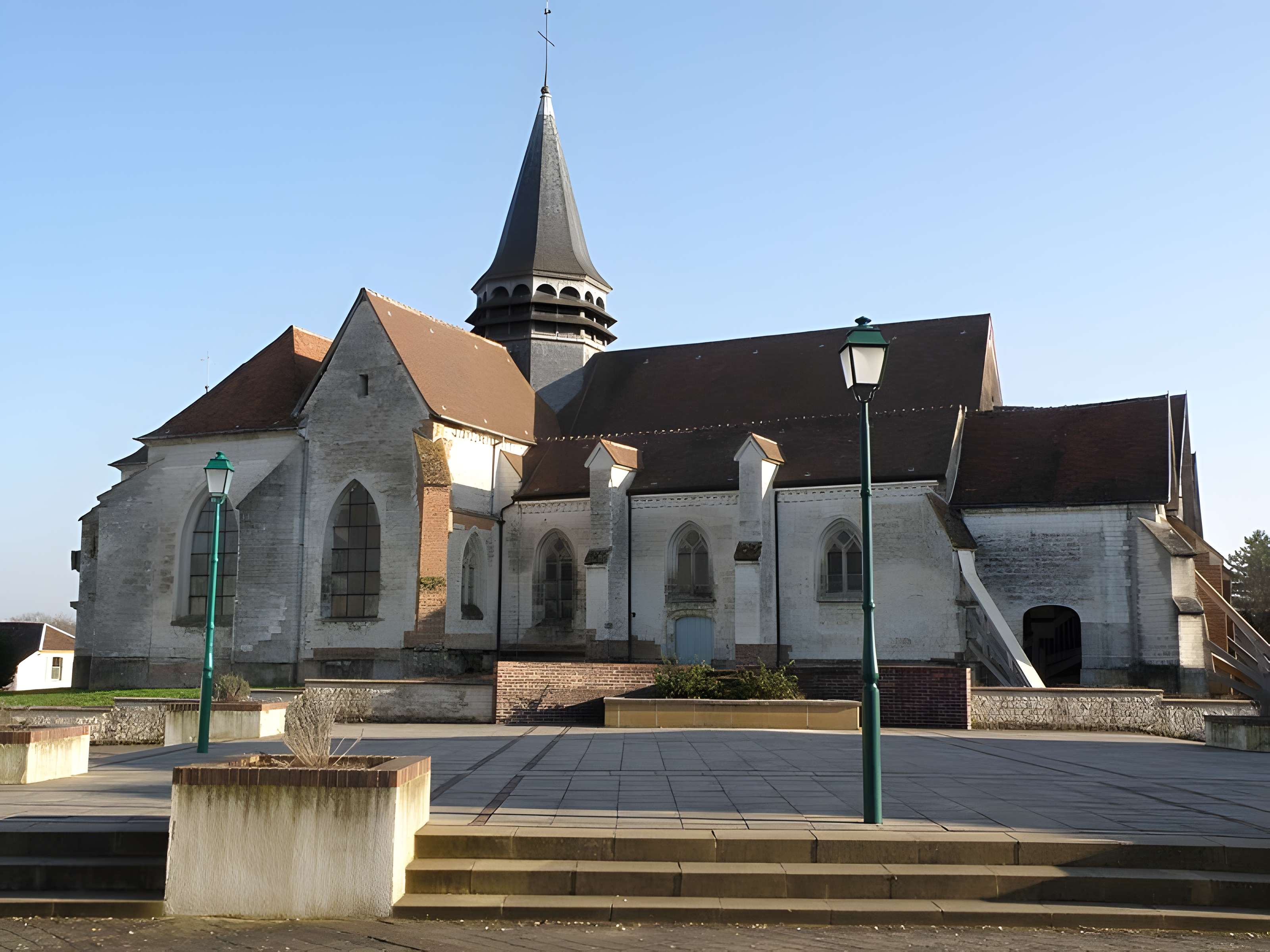 Église Saint-Laurent de Bouilly 