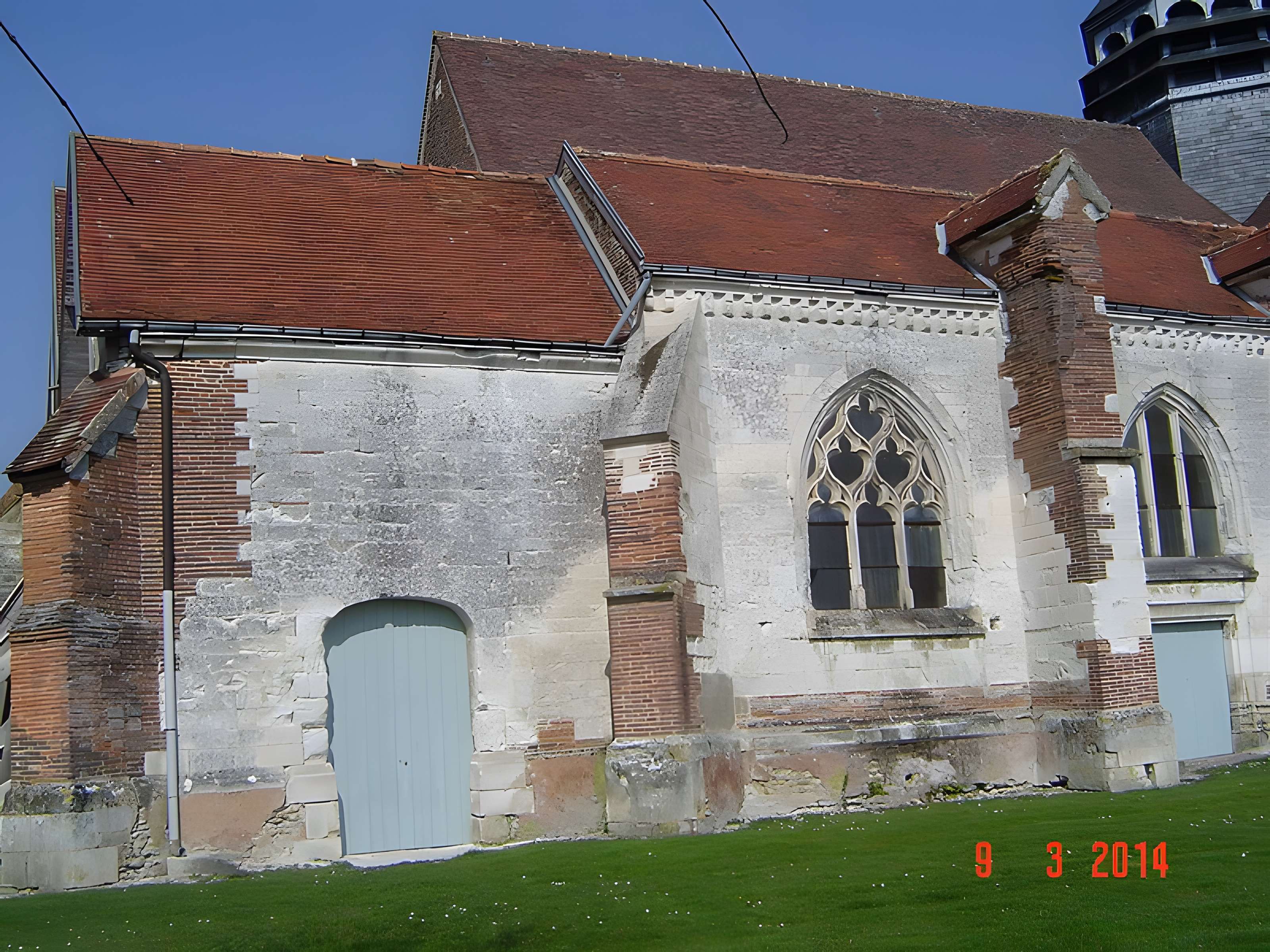 Église Saint-Laurent de Bouilly