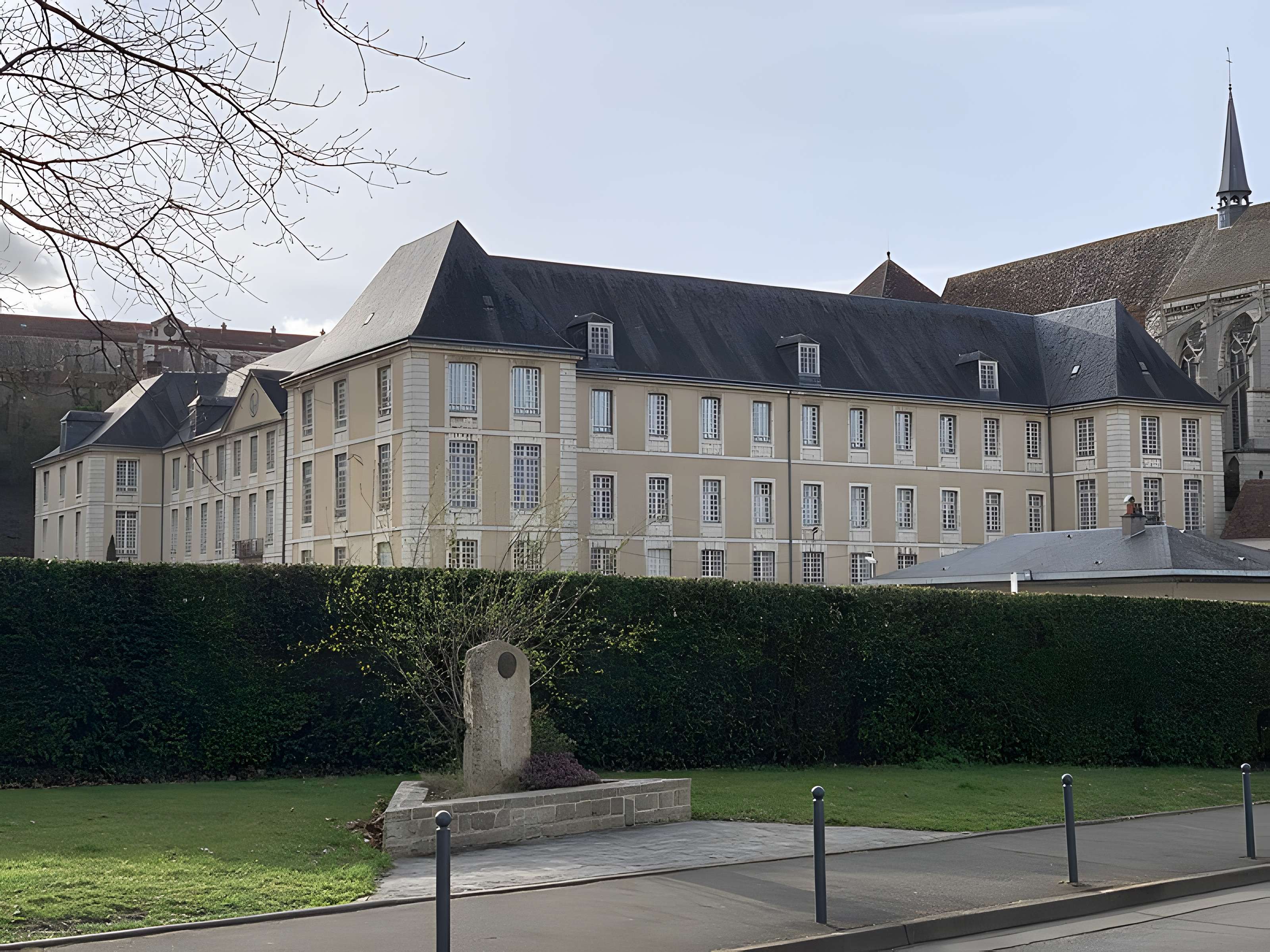 Abbaye Saint-Père-en-Vallée de Chartres