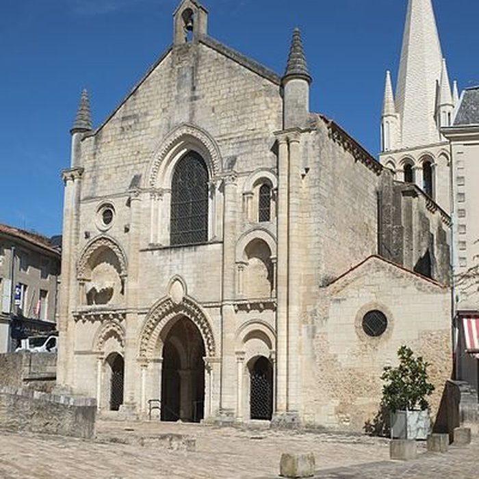 Photo de Abbaye Saint-Pierre dAirvault