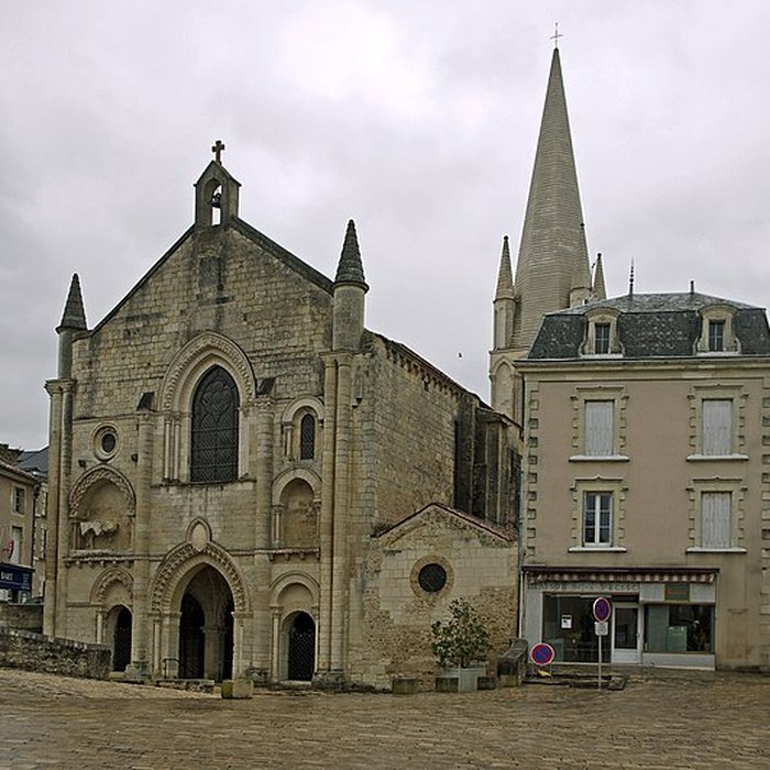 Photo de Abbaye Saint-Pierre dAirvault