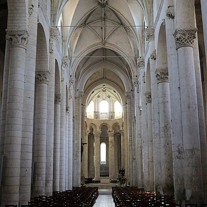 Photo de Abbaye Saint-Pierre dAirvault