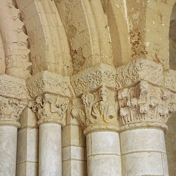 Abbaye Saint-Pierre dAirvault