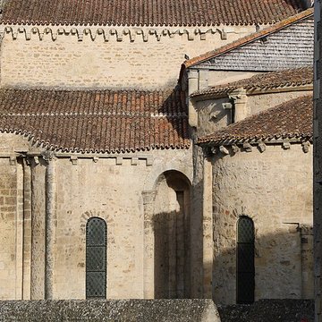 Abbaye Saint-Pierre dAirvault