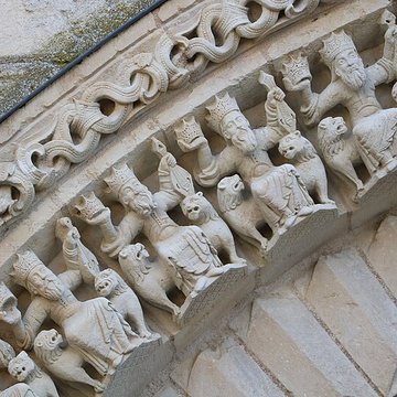 Abbaye Saint-Pierre dAirvault