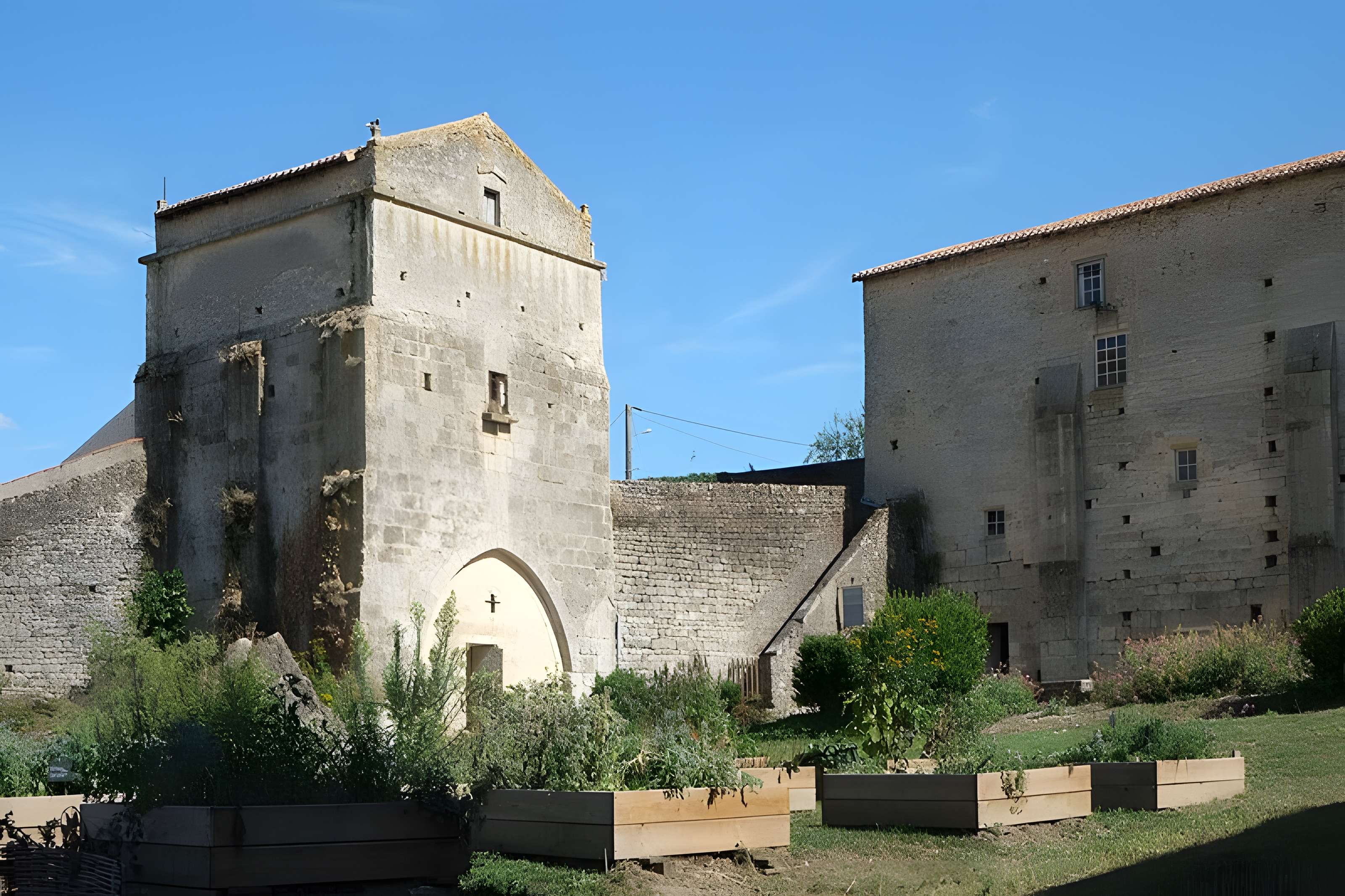 Abbaye Saint-Pierre d'Airvault