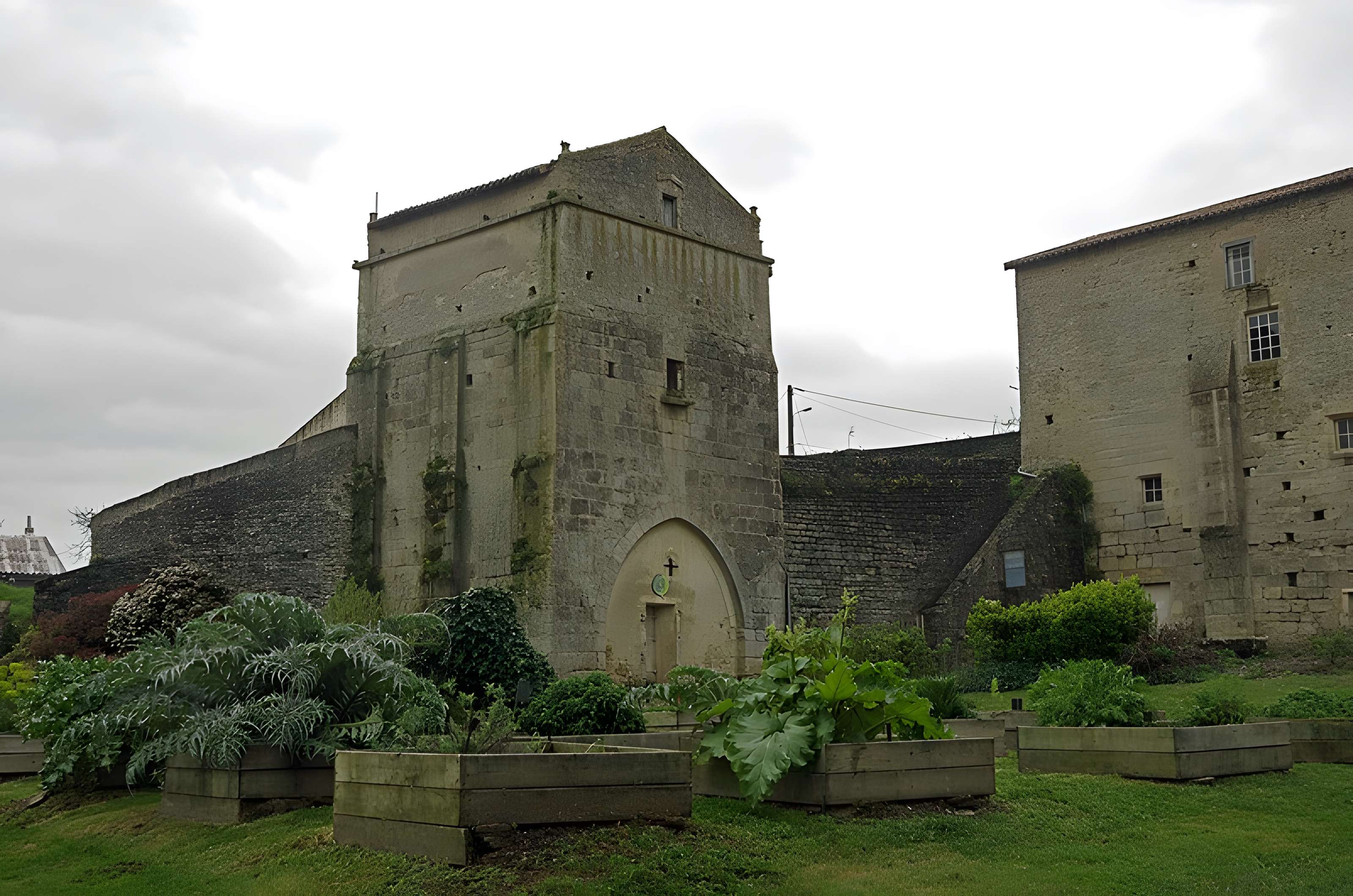 Abbaye Saint-Pierre d'Airvault