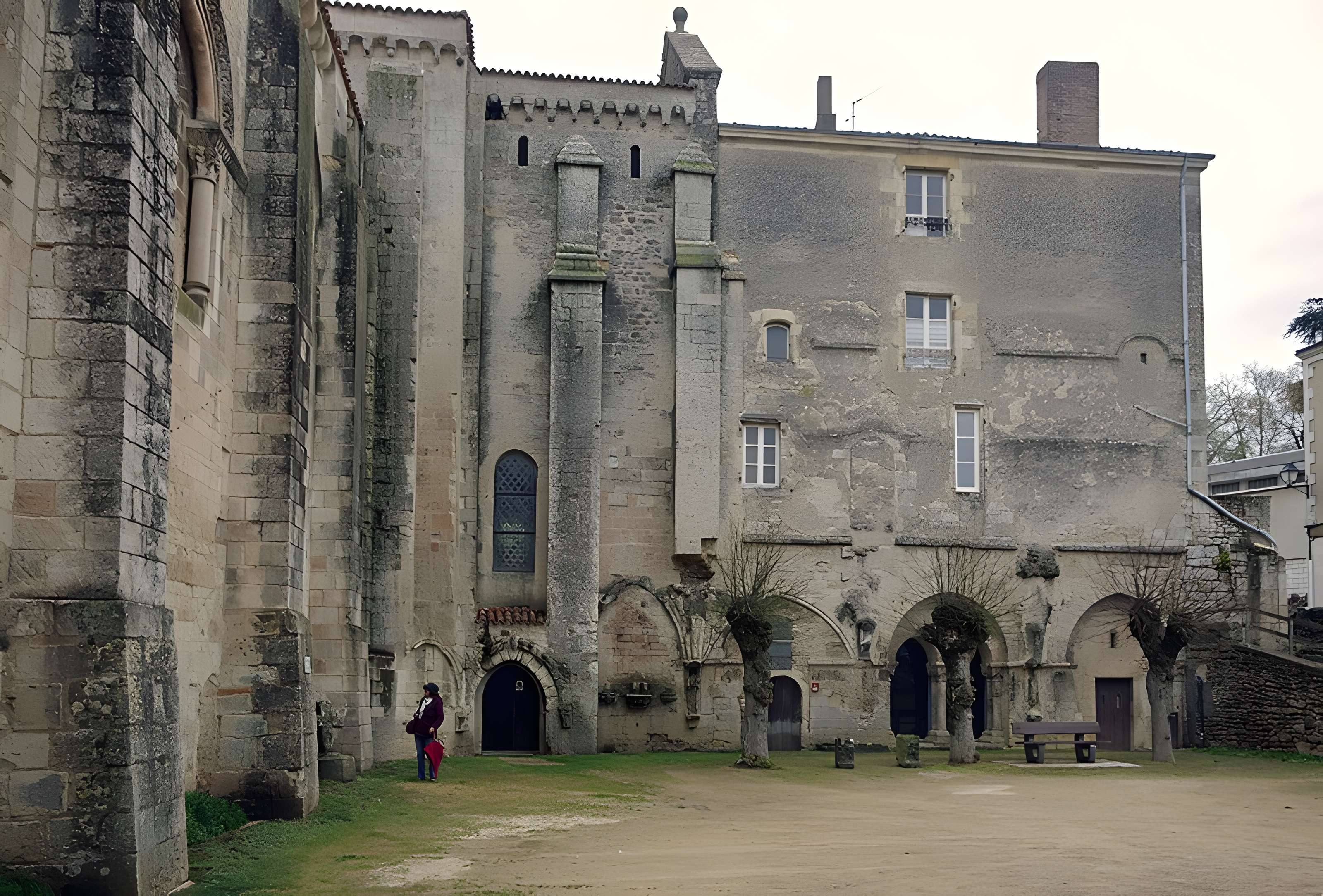 Abbaye Saint-Pierre d'Airvault