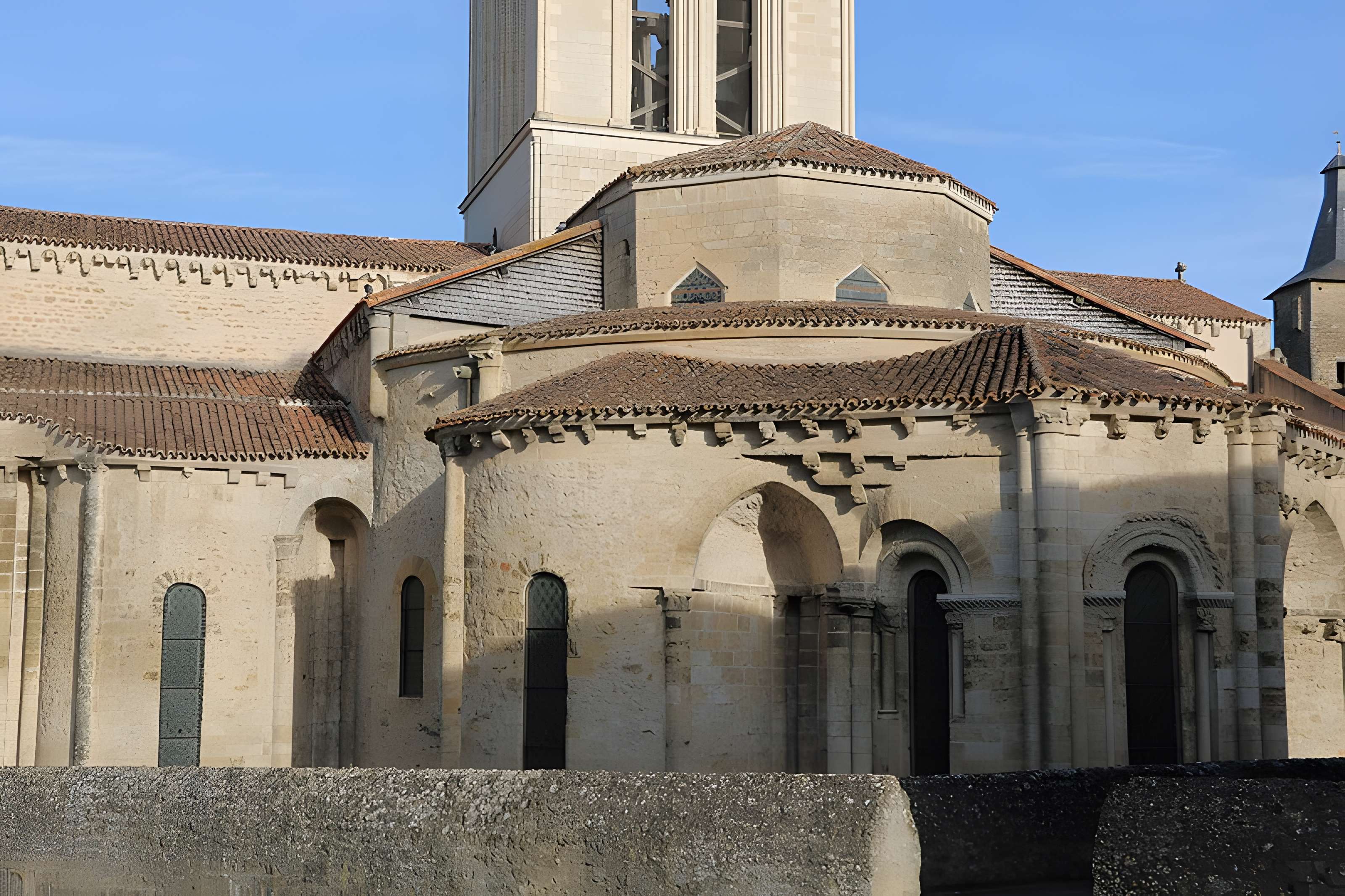Abbaye Saint-Pierre d'Airvault
