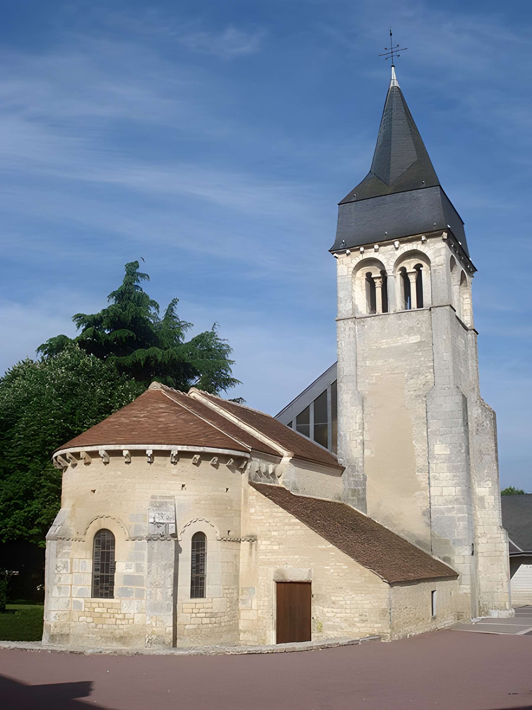 Église Saint-Laurent de Neuvy-Pailloux 