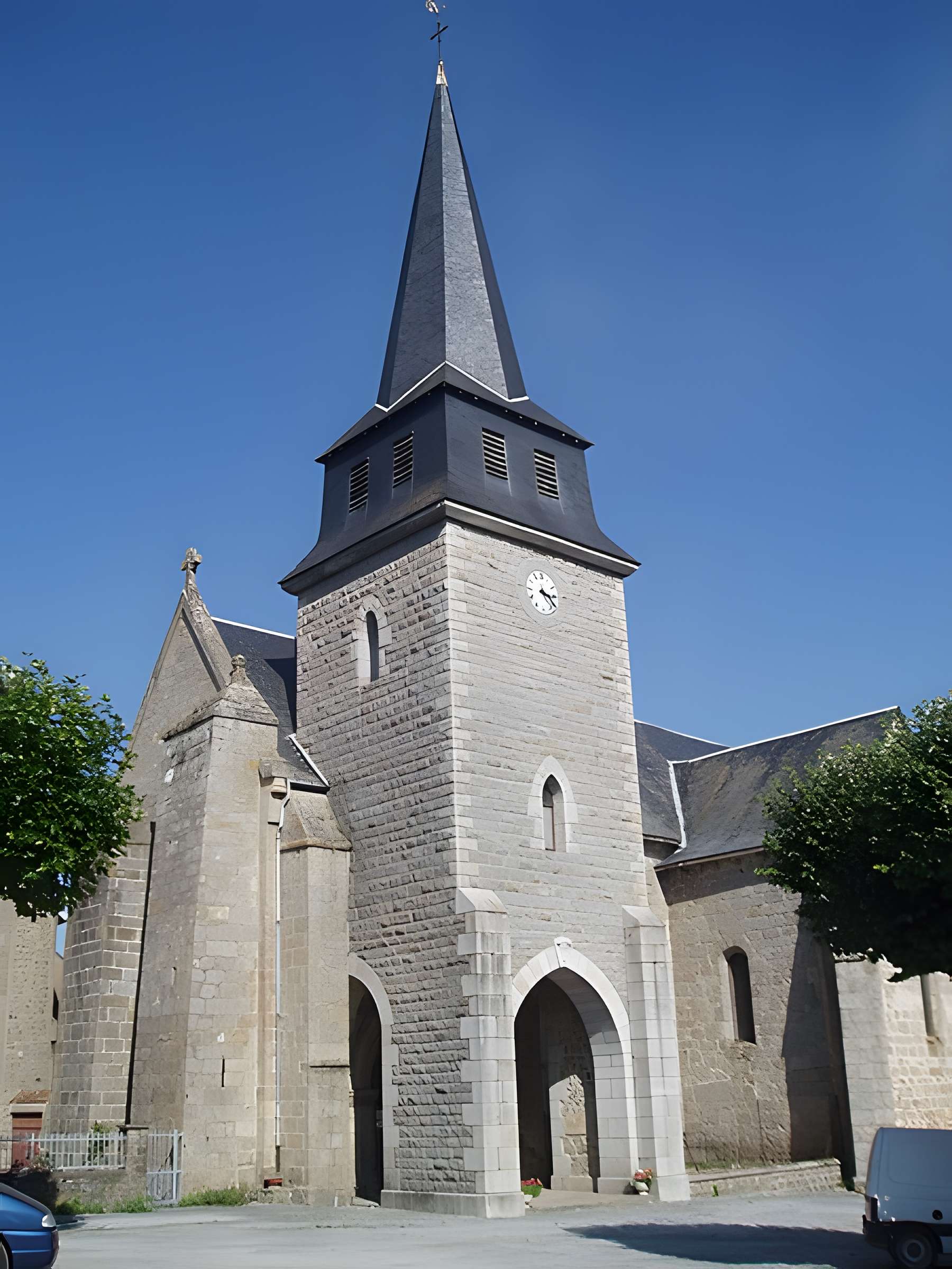 Église Saint-Laurent de Rougnat