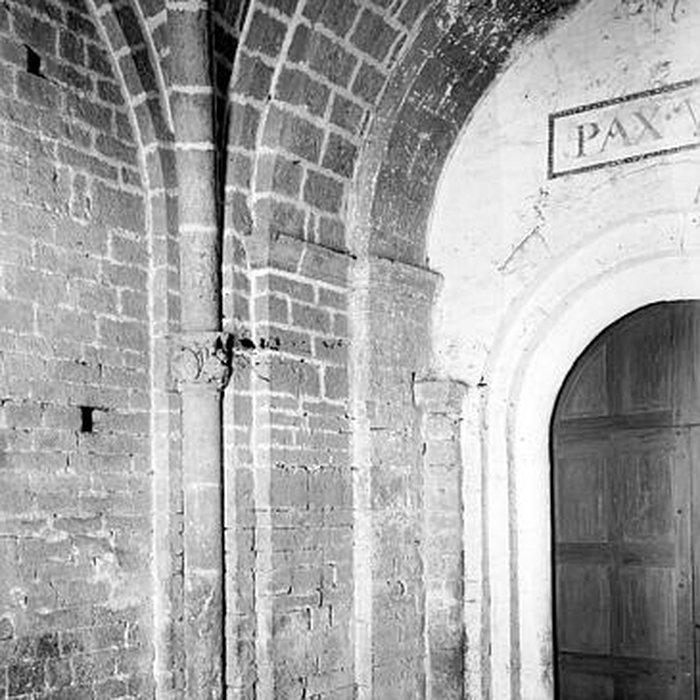 Photo de Église Saint-Laurent de Saint-Guilhem-le-Désert