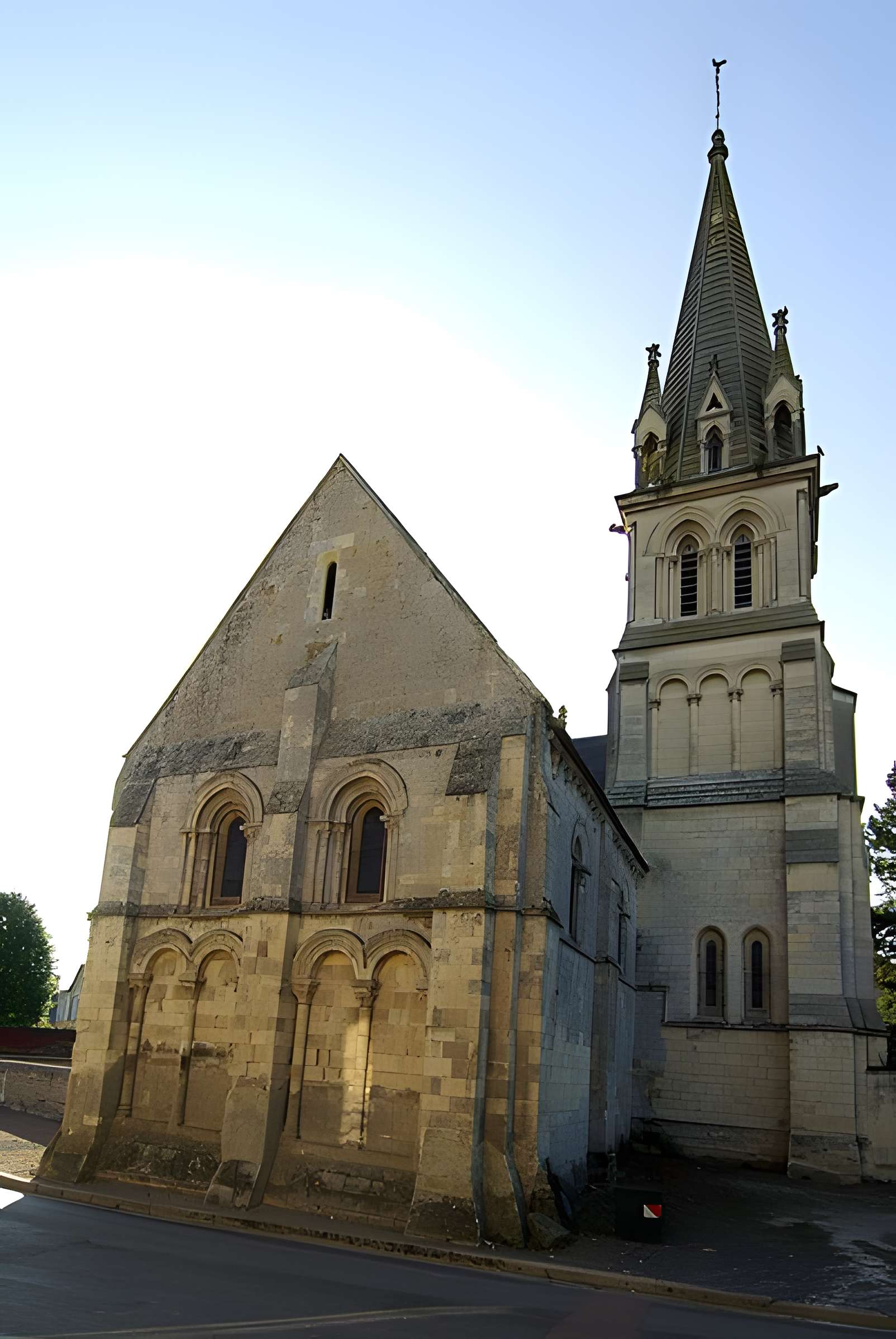 Église Saint-Laurent de Saint-Laurent-de-Condel