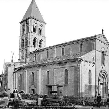 Église Saint-Laurent de Saint-Laurent-en-Brionnais