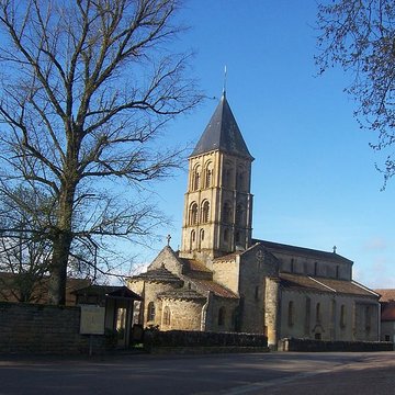 Église Saint-Laurent de Saint-Laurent-en-Brionnais