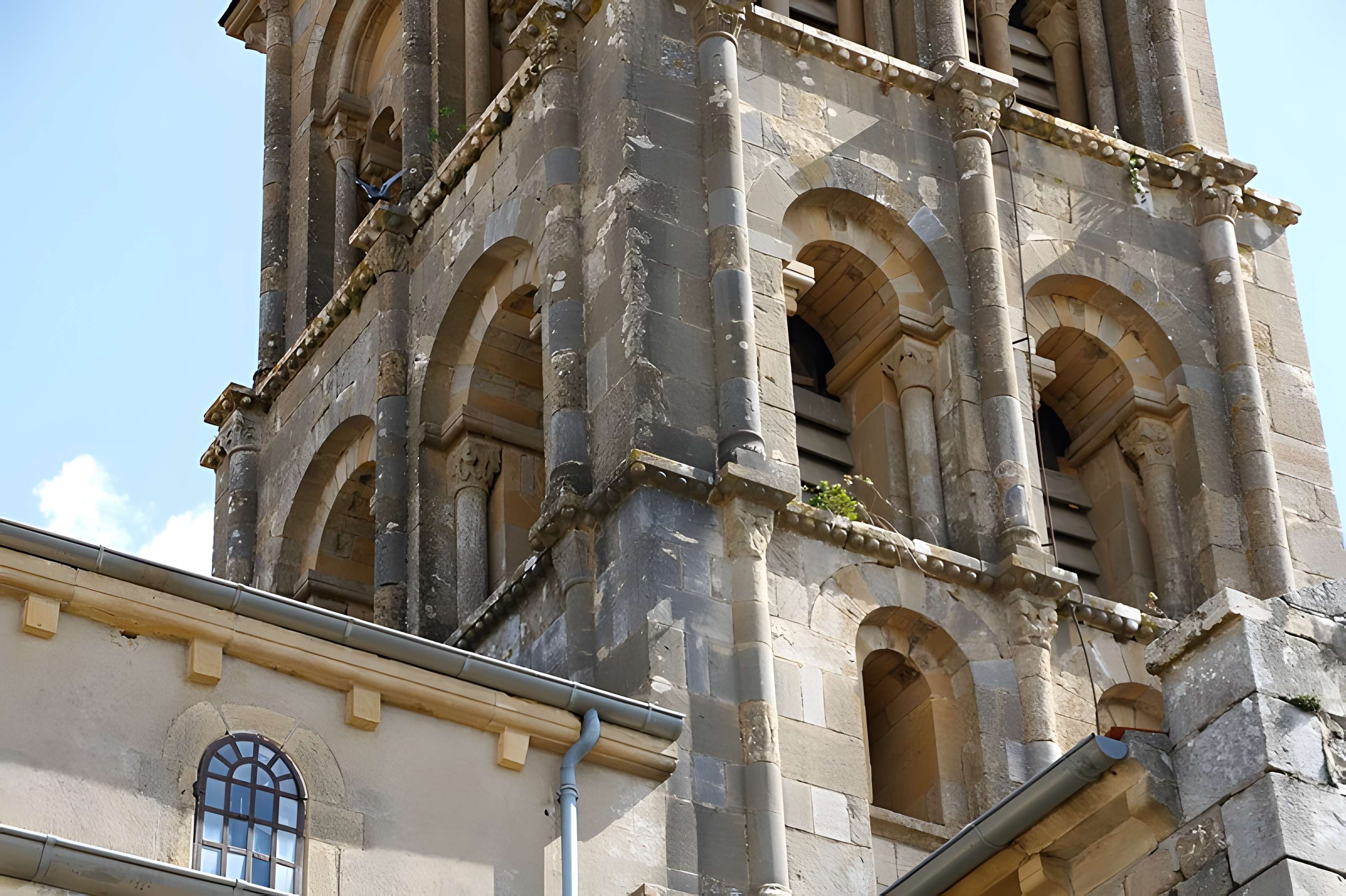 Église Saint-Laurent de Saint-Laurent-en-Brionnais