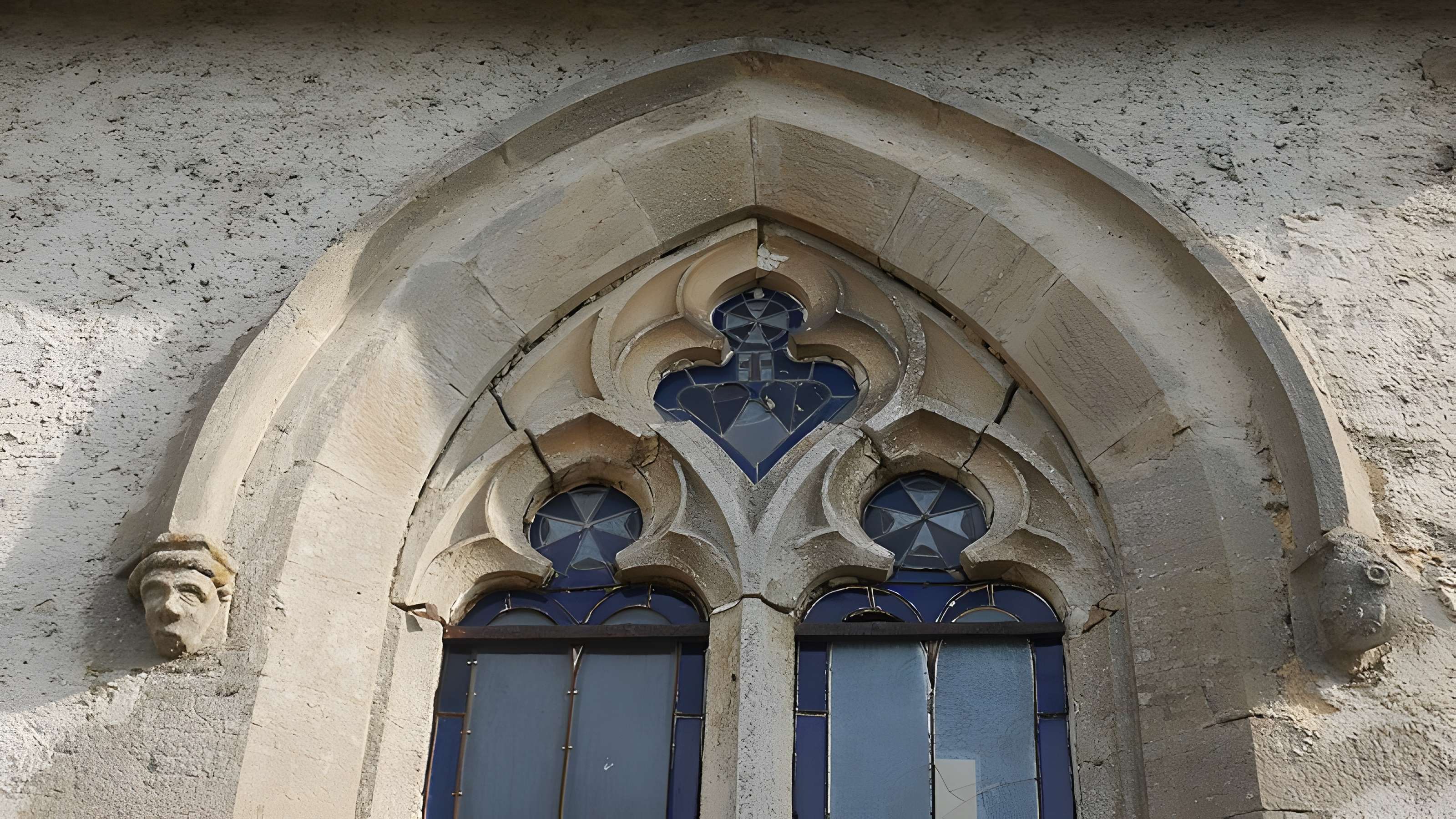 Église Saint-Laurent de Saint-Laurent-la-Roche