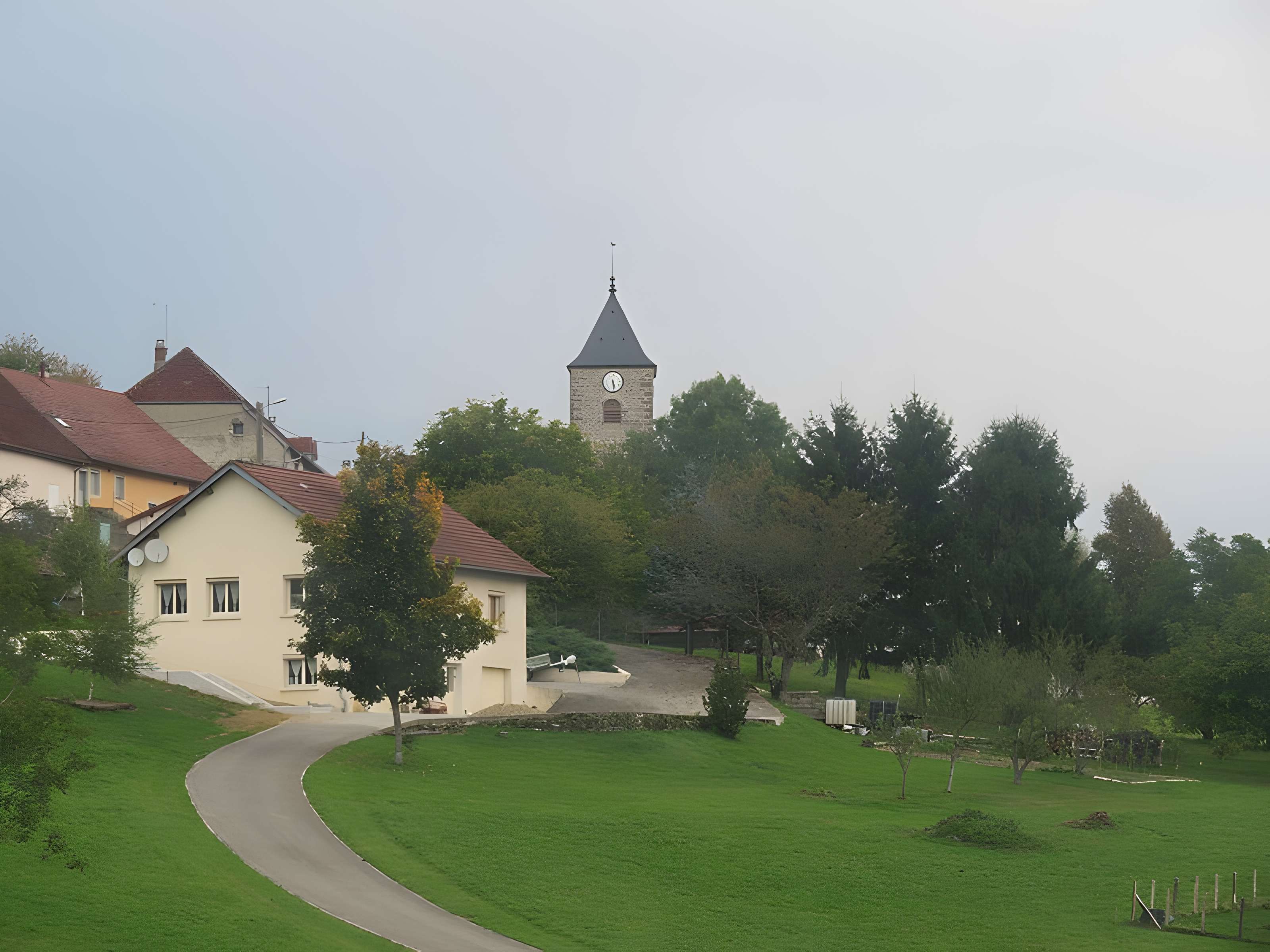 Église Saint-Laurent de Saint-Laurent-la-Roche