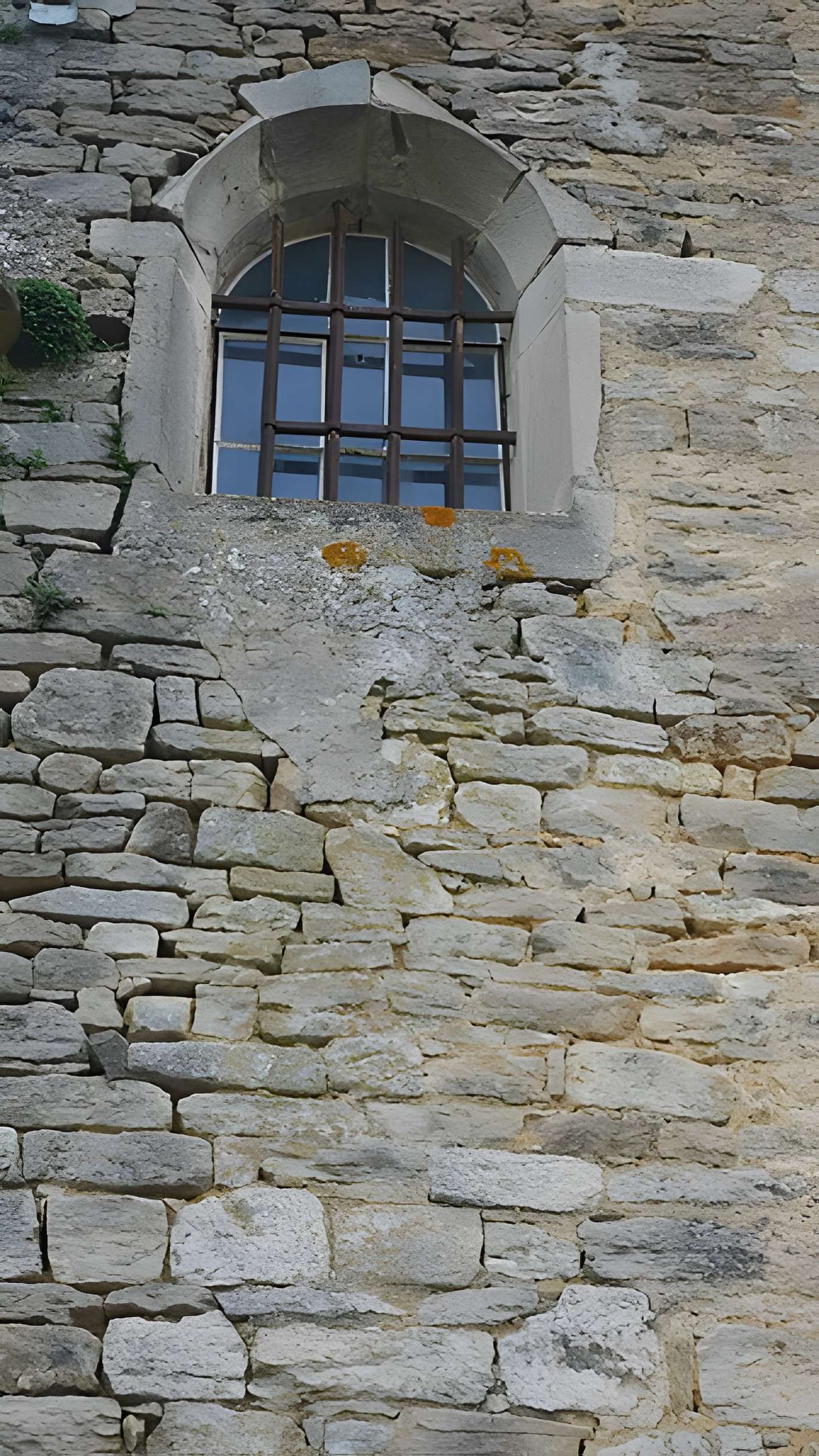 Église Saint-Laurent de Saint-Laurent-la-Roche