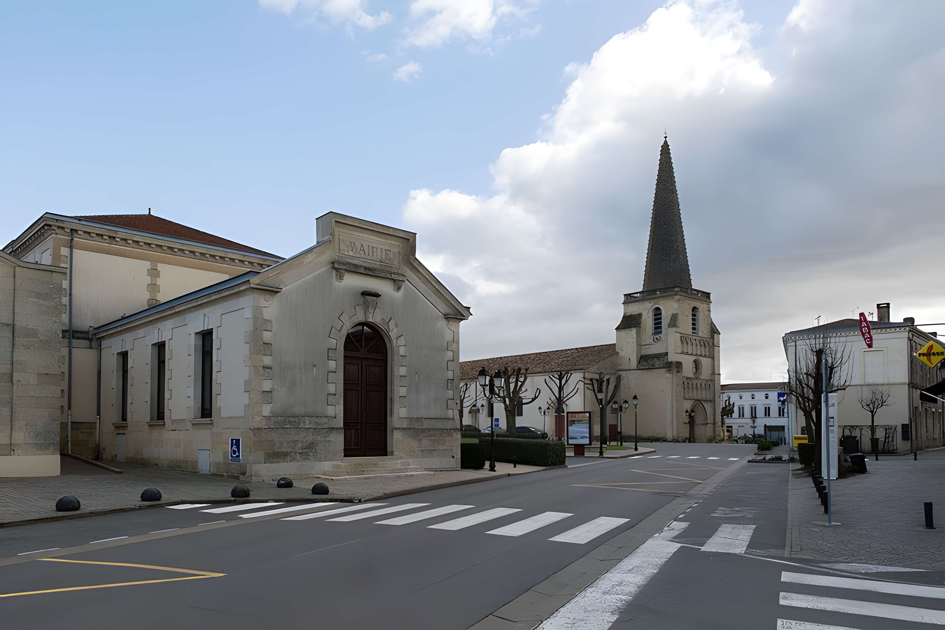 Église Saint-Laurent de Saint-Laurent-Médoc