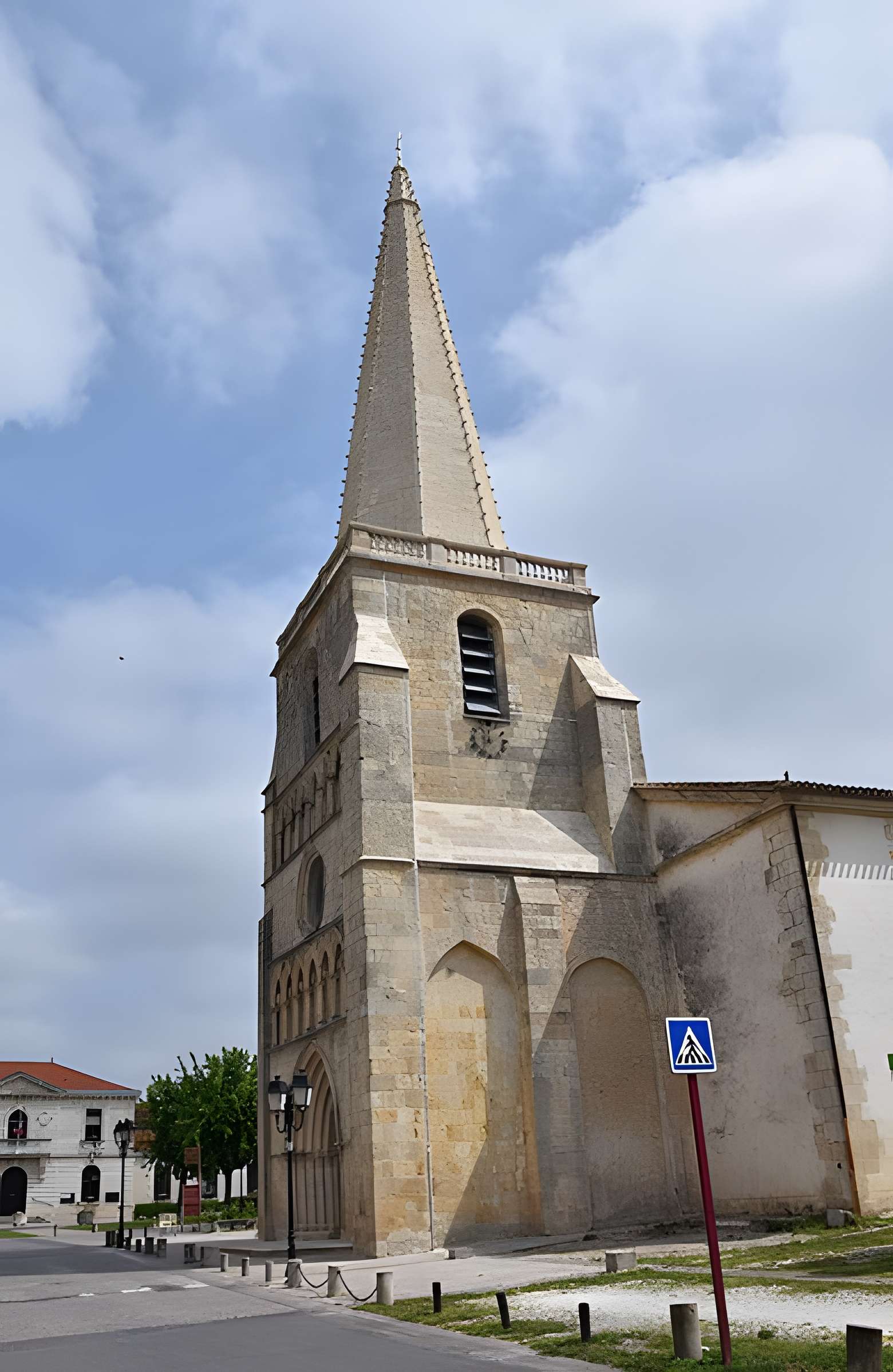 Église Saint-Laurent de Saint-Laurent-Médoc