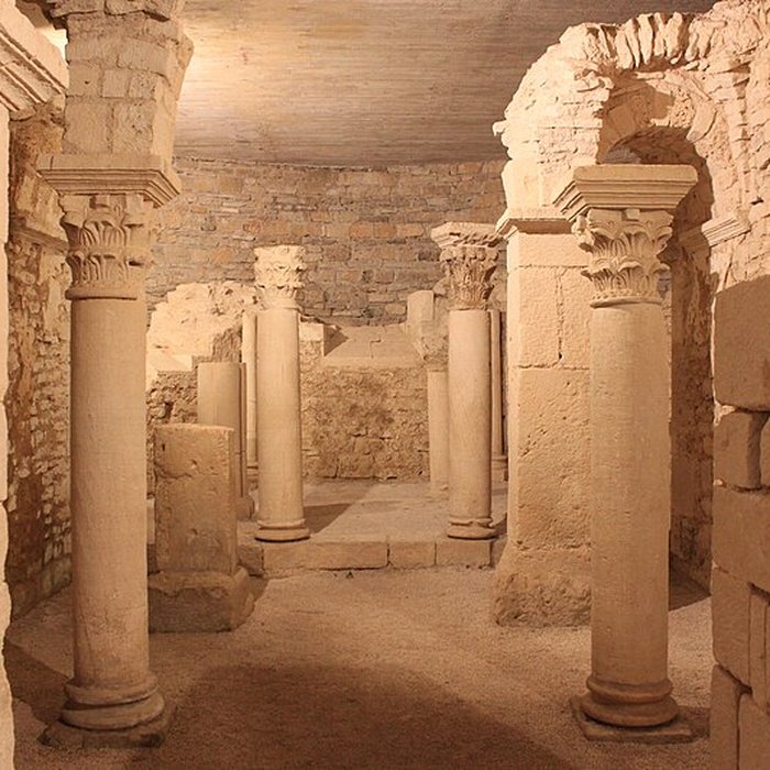 Photo de Abbaye Saint-Pierre de Flavigny-sur-Ozerain