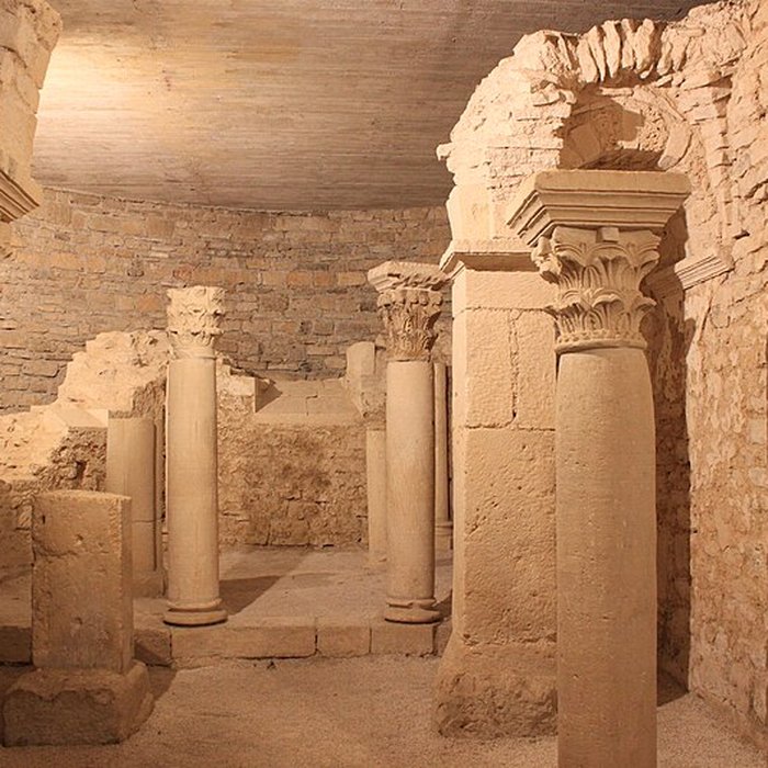 Photo de Abbaye Saint-Pierre de Flavigny-sur-Ozerain