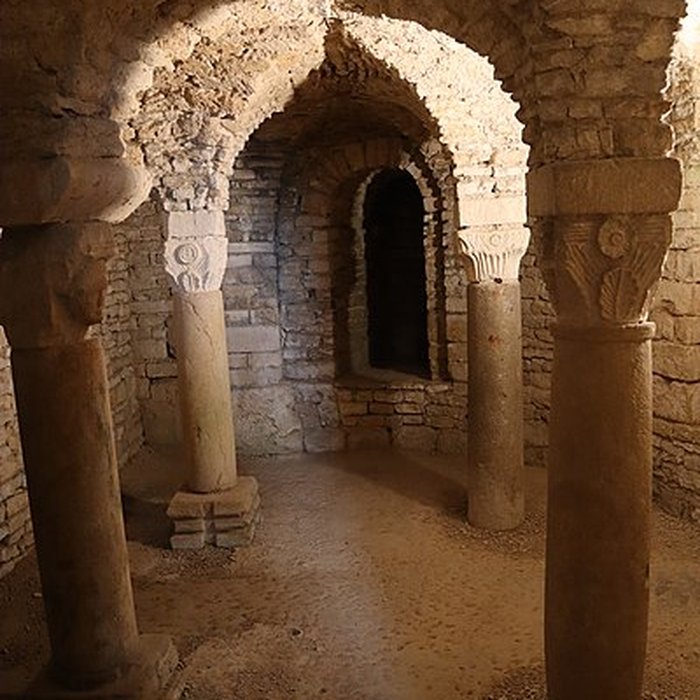 Photo de Abbaye Saint-Pierre de Flavigny-sur-Ozerain