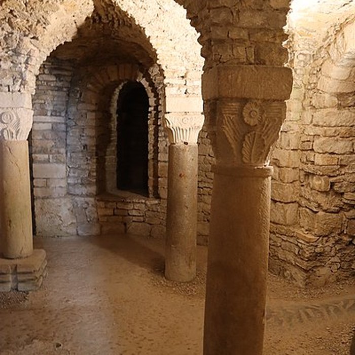 Photo de Abbaye Saint-Pierre de Flavigny-sur-Ozerain
