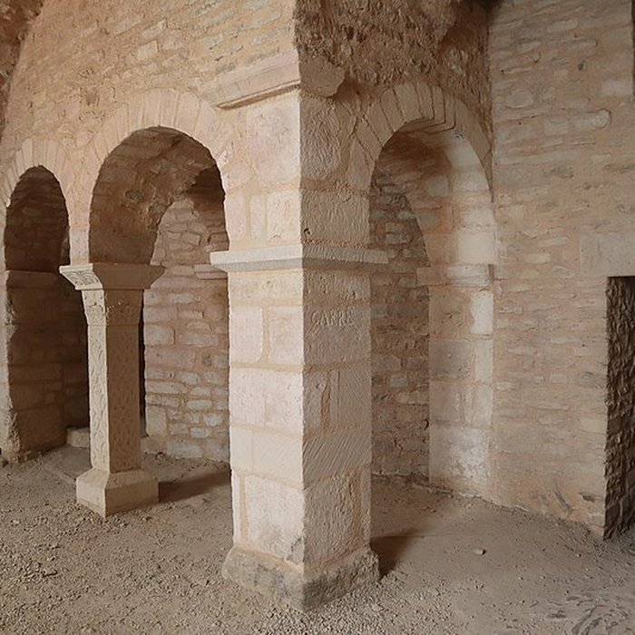 Photo de Abbaye Saint-Pierre de Flavigny-sur-Ozerain