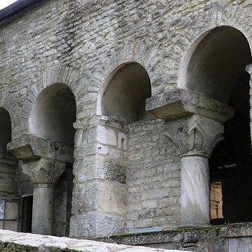Abbaye Saint-Pierre de Flavigny-sur-Ozerain