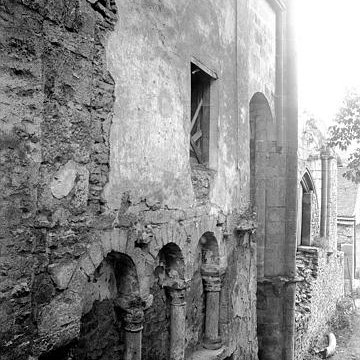 Abbaye Saint-Pierre de Flavigny-sur-Ozerain