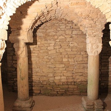 Abbaye Saint-Pierre de Flavigny-sur-Ozerain