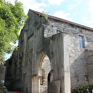 Abbaye Saint-Pierre de Flavigny-sur-Ozerain