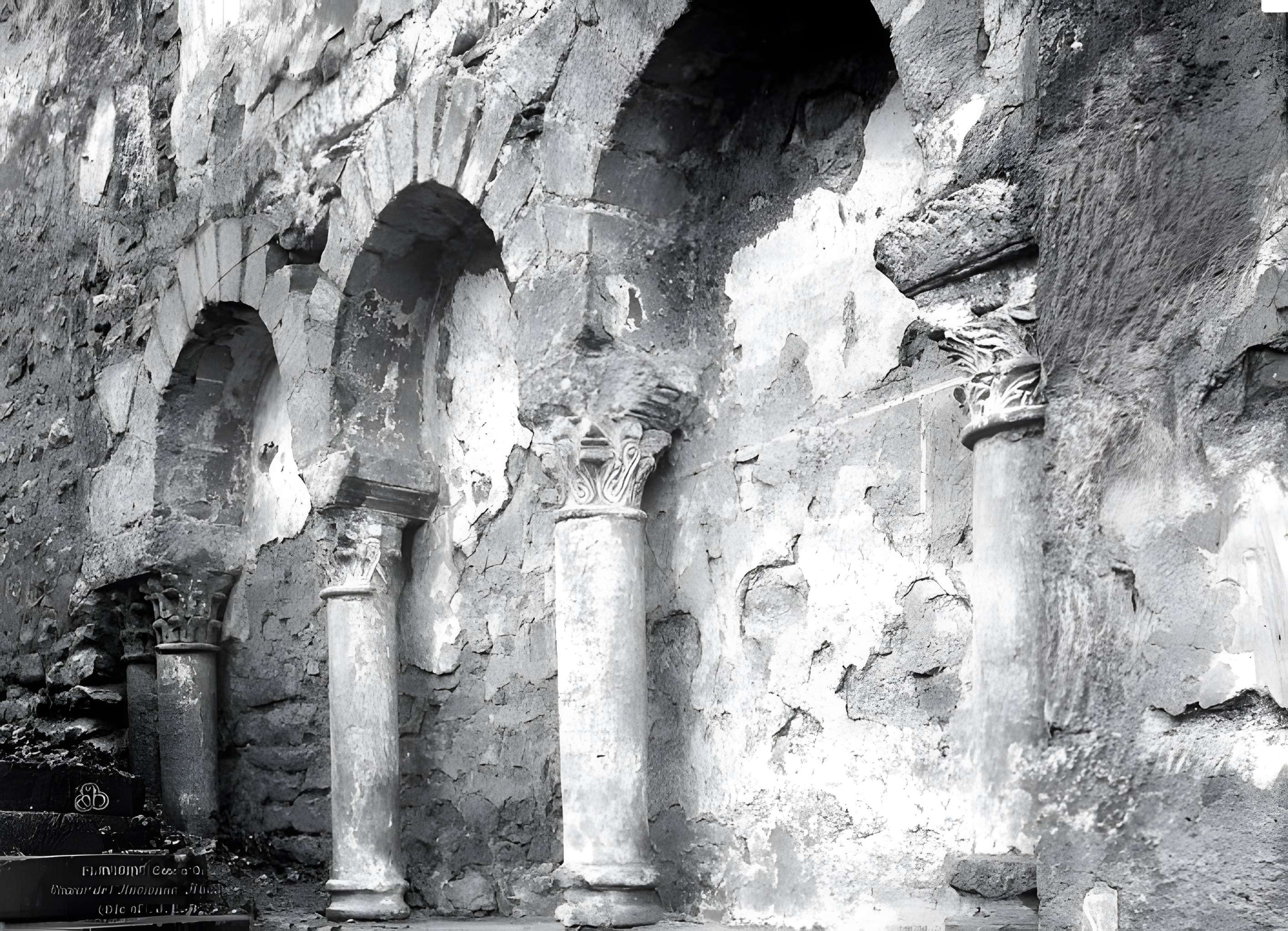 Abbaye Saint-Pierre de Flavigny-sur-Ozerain