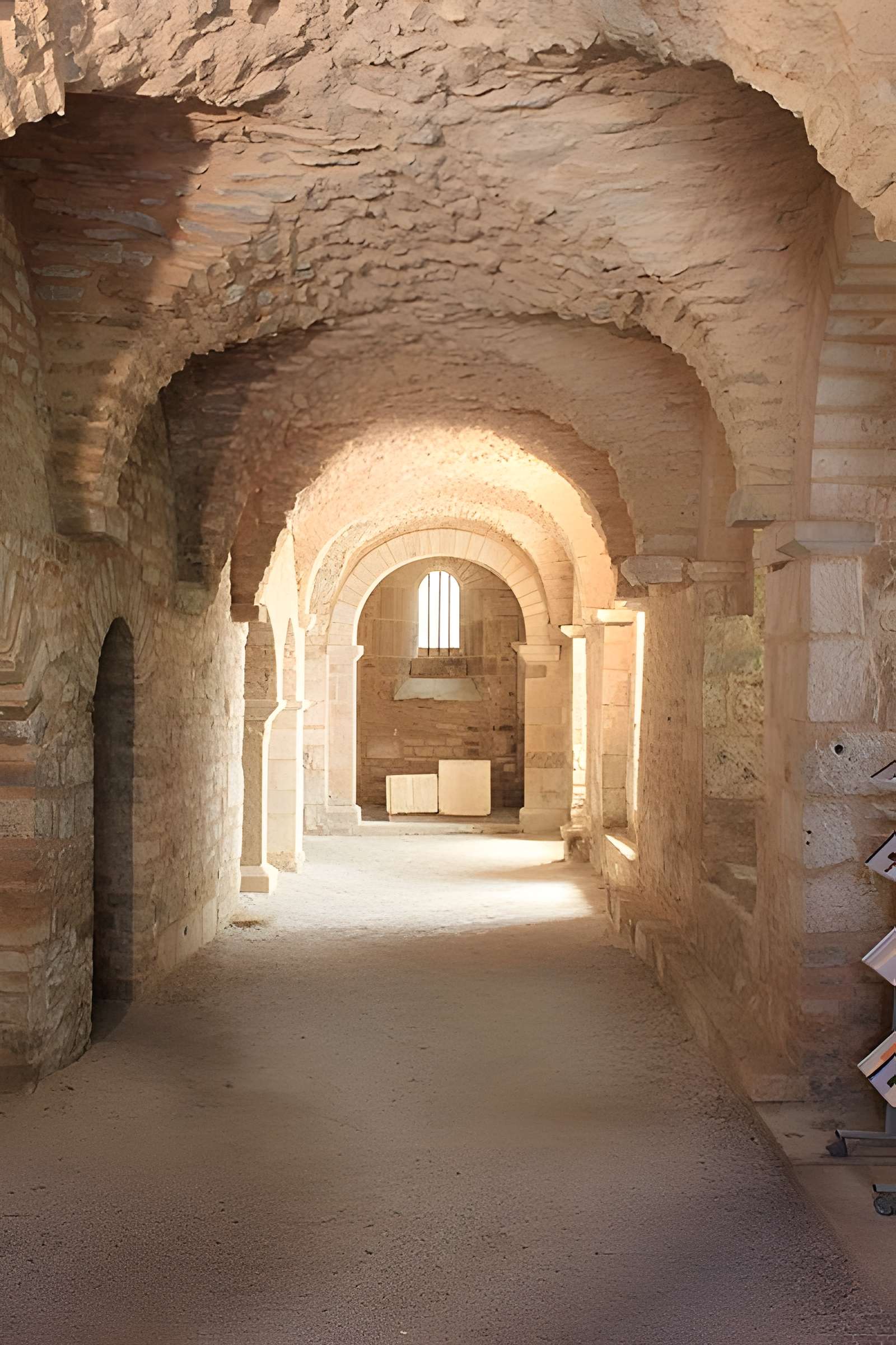 Abbaye Saint-Pierre de Flavigny-sur-Ozerain
