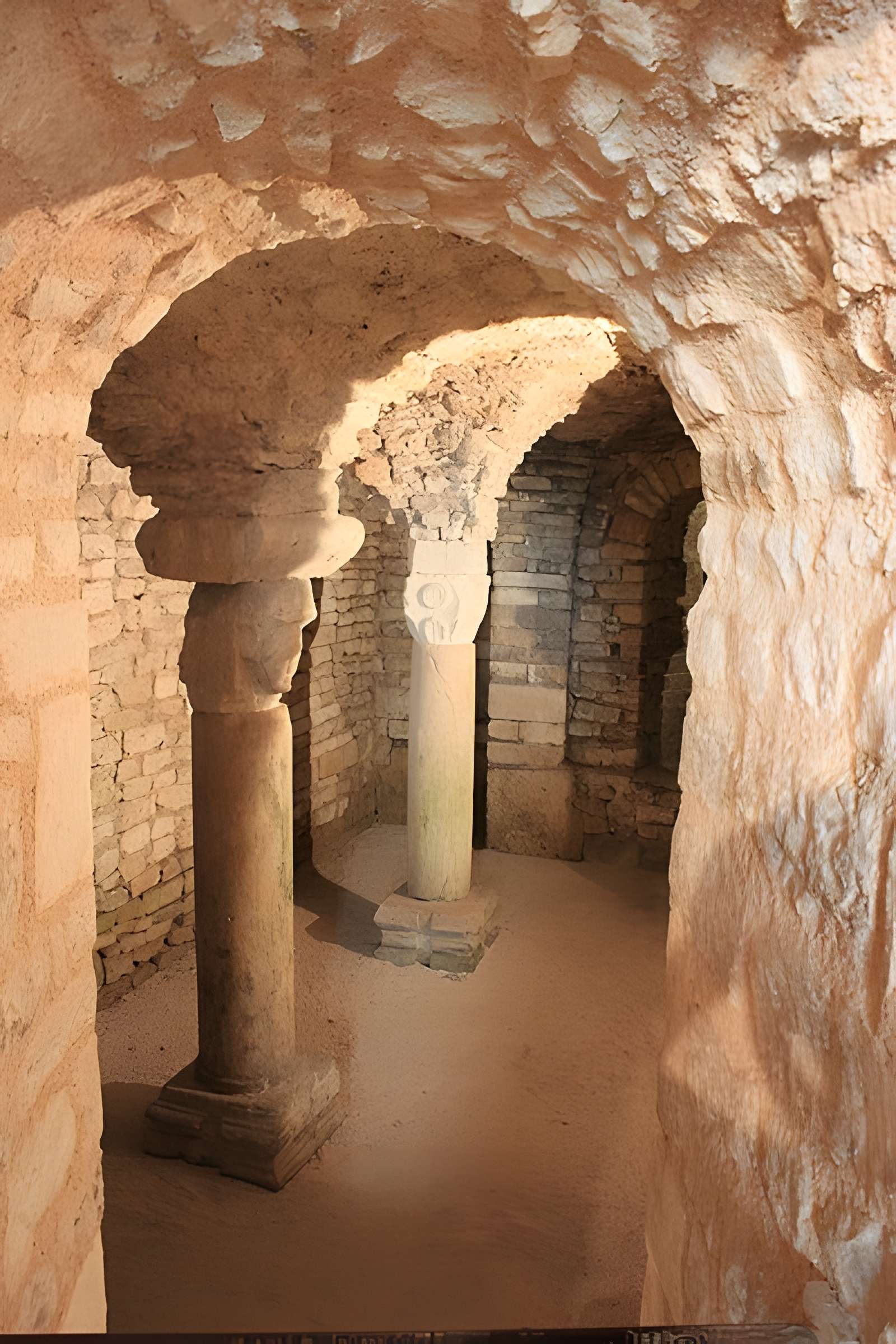 Abbaye Saint-Pierre de Flavigny-sur-Ozerain