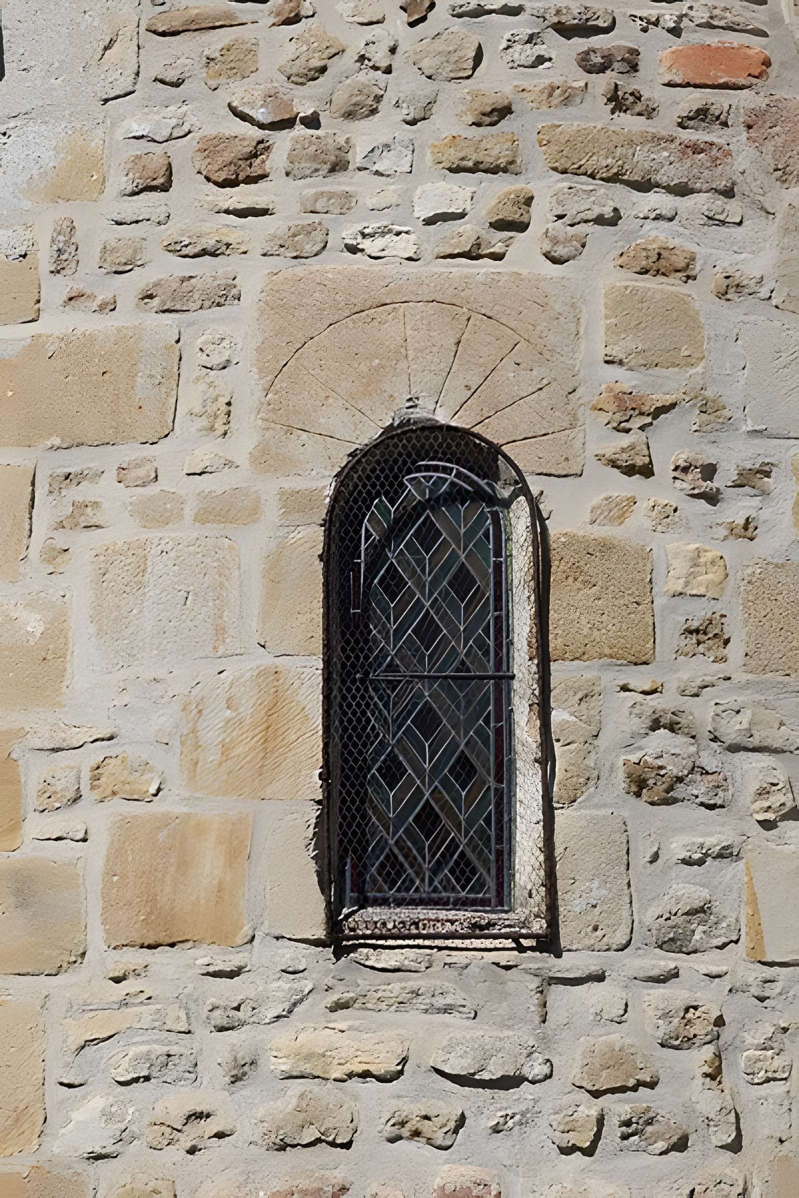 Église Saint-Laurent de Verneuil