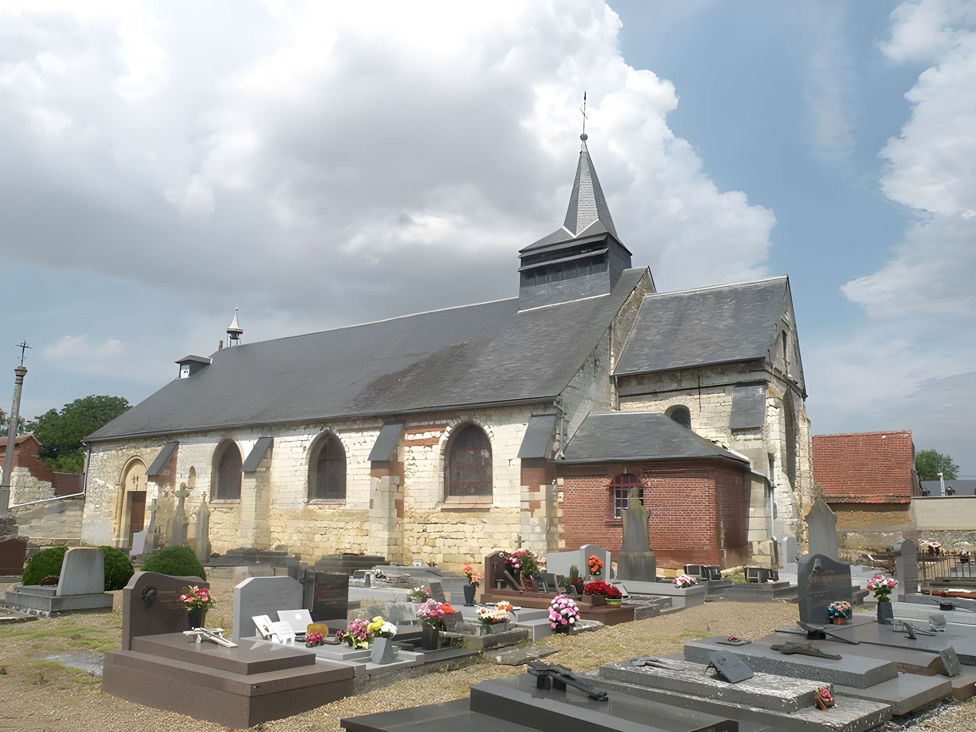 Église Saint-Laurent du Fay-Saint-Quentin 