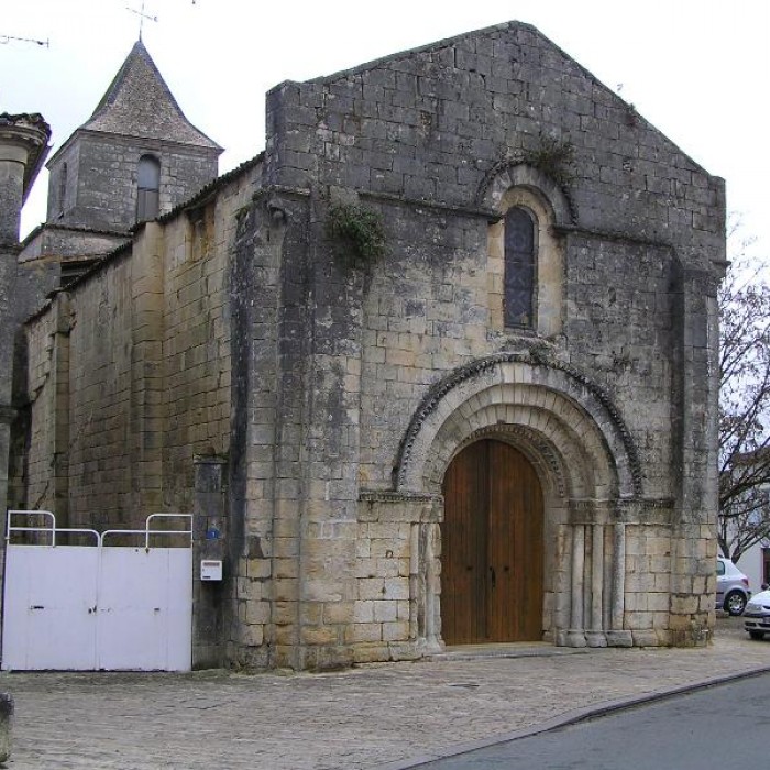 Photo de Église Saint-Léger de Burie