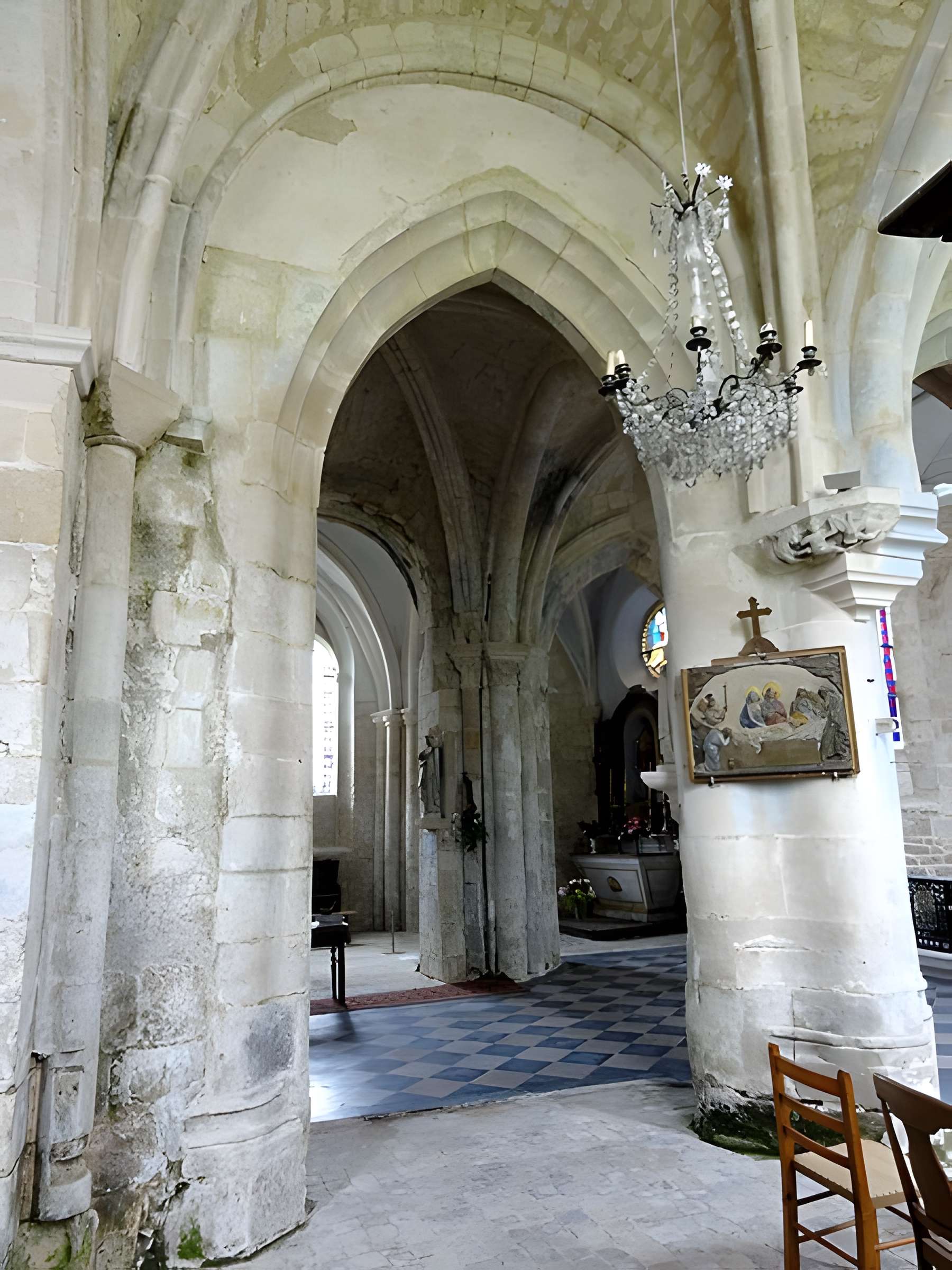 Église Saint-Léger de Delincourt