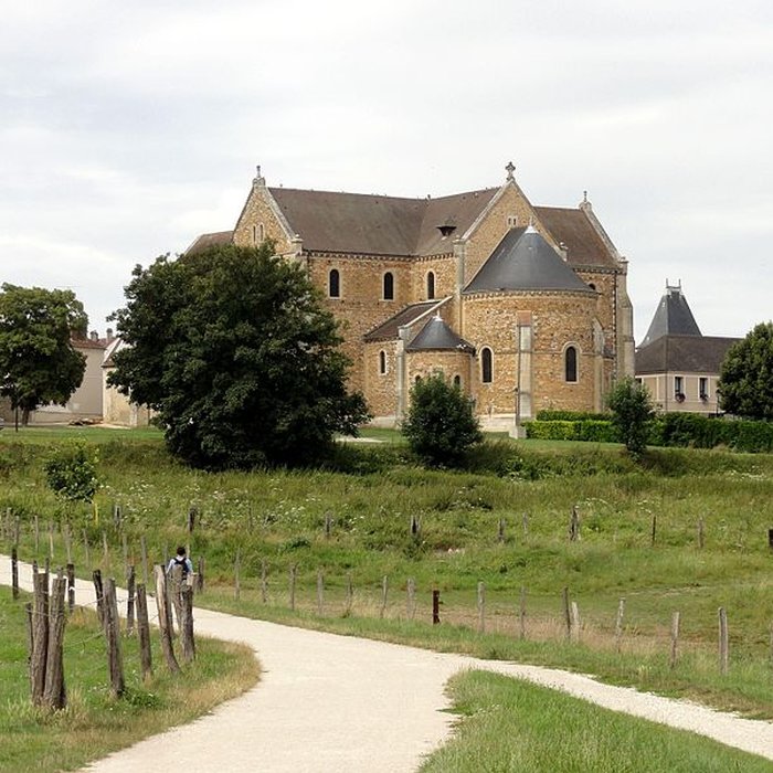 Photo de Basilique Notre-Dame-de-Bonne-Garde de Longpont-sur-Orge