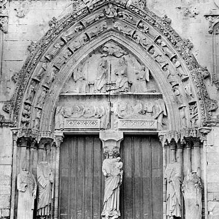 Photo de Basilique Notre-Dame-de-Bonne-Garde de Longpont-sur-Orge