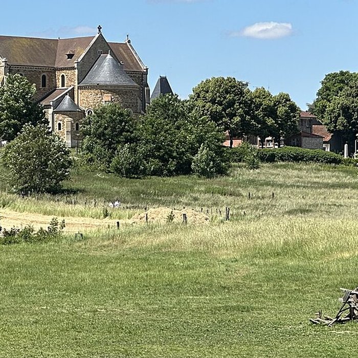 Photo de Basilique Notre-Dame-de-Bonne-Garde de Longpont-sur-Orge