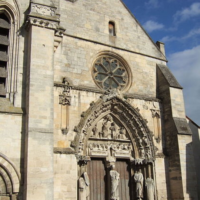 Photo de Basilique Notre-Dame-de-Bonne-Garde de Longpont-sur-Orge