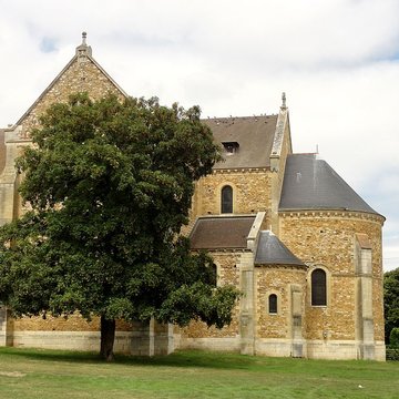 Basilique Notre-Dame-de-Bonne-Garde de Longpont-sur-Orge