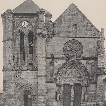 Basilique Notre-Dame-de-Bonne-Garde de Longpont-sur-Orge